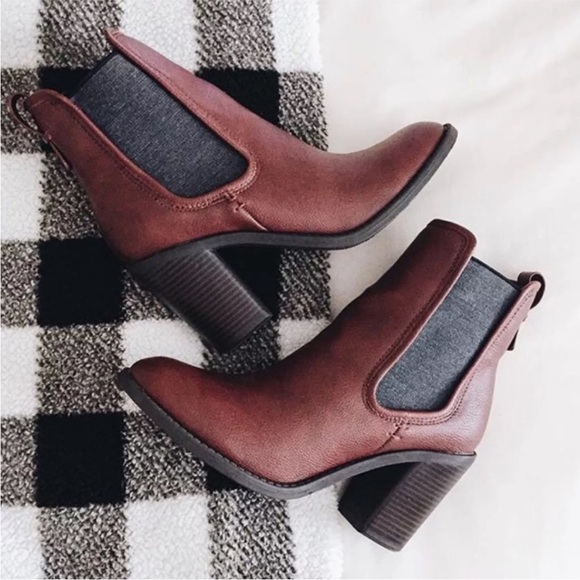 🆕 Merona Charli Red Brown Pull On Chelsea Ankle Boots with Block Heel, Size 6 - Picture 11 of 13